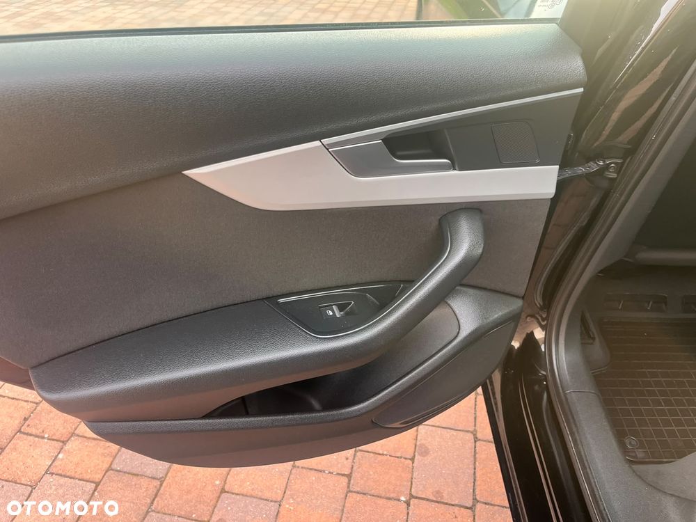 Audi A4 Avant 2.0 TDI S tronic quattro - 11