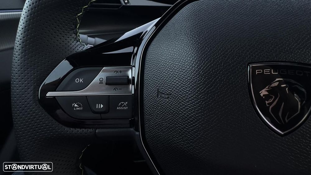 Peugeot E-408 58 kWh GT - 26