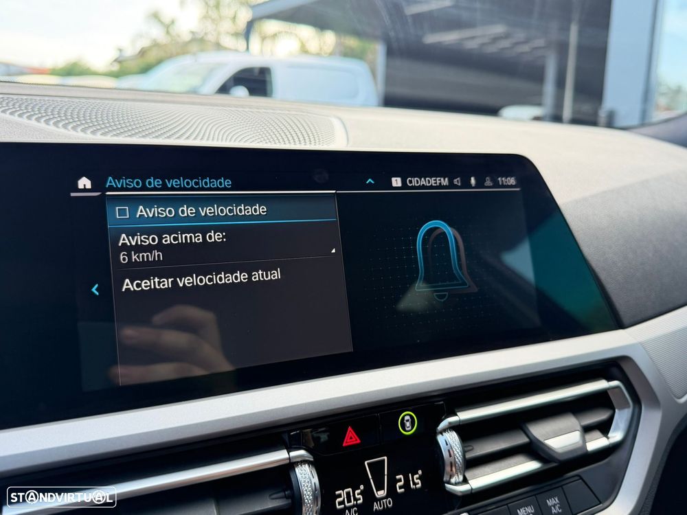 BMW 320 e Corporate Edition Auto - 47