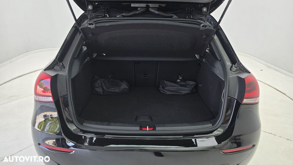 Mercedes-Benz A - 25