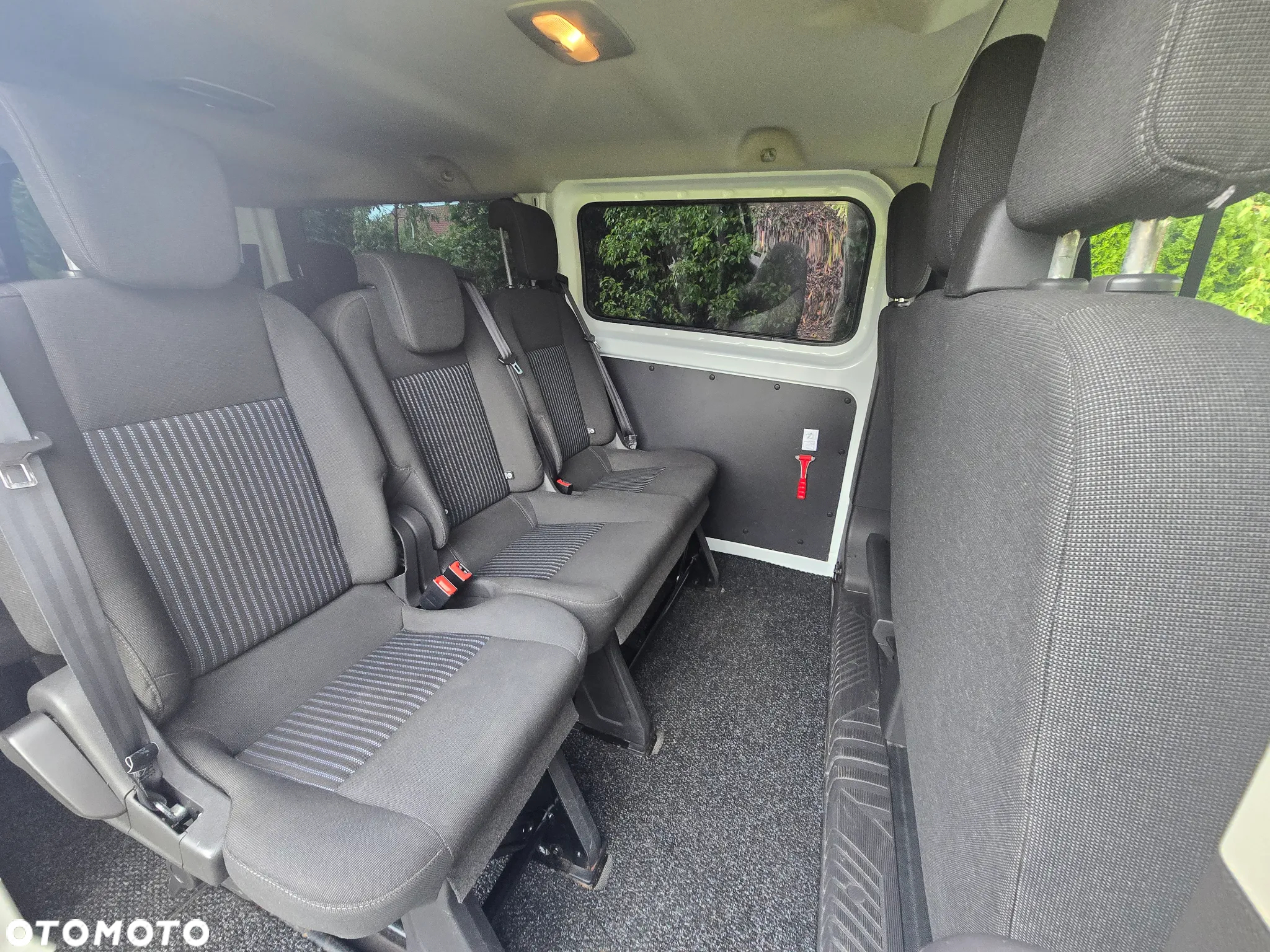 Ford Transit Custom 290 L2H1 Trend - 10