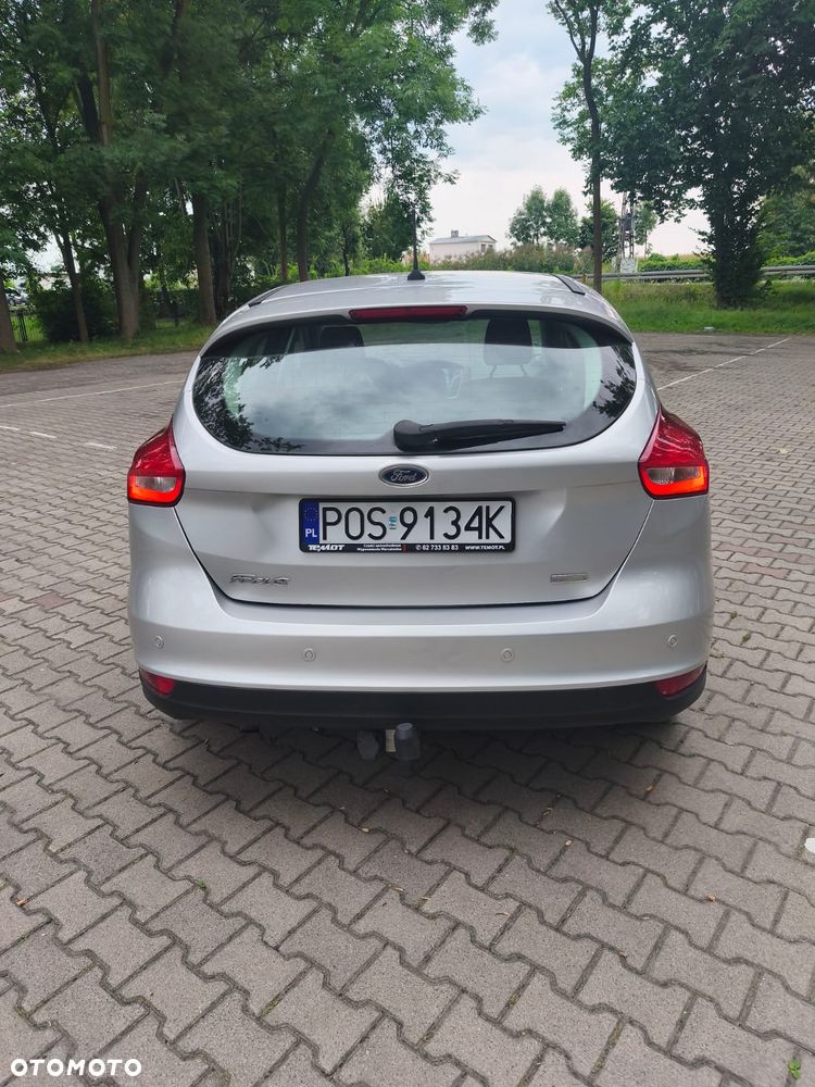 Ford Focus - 8