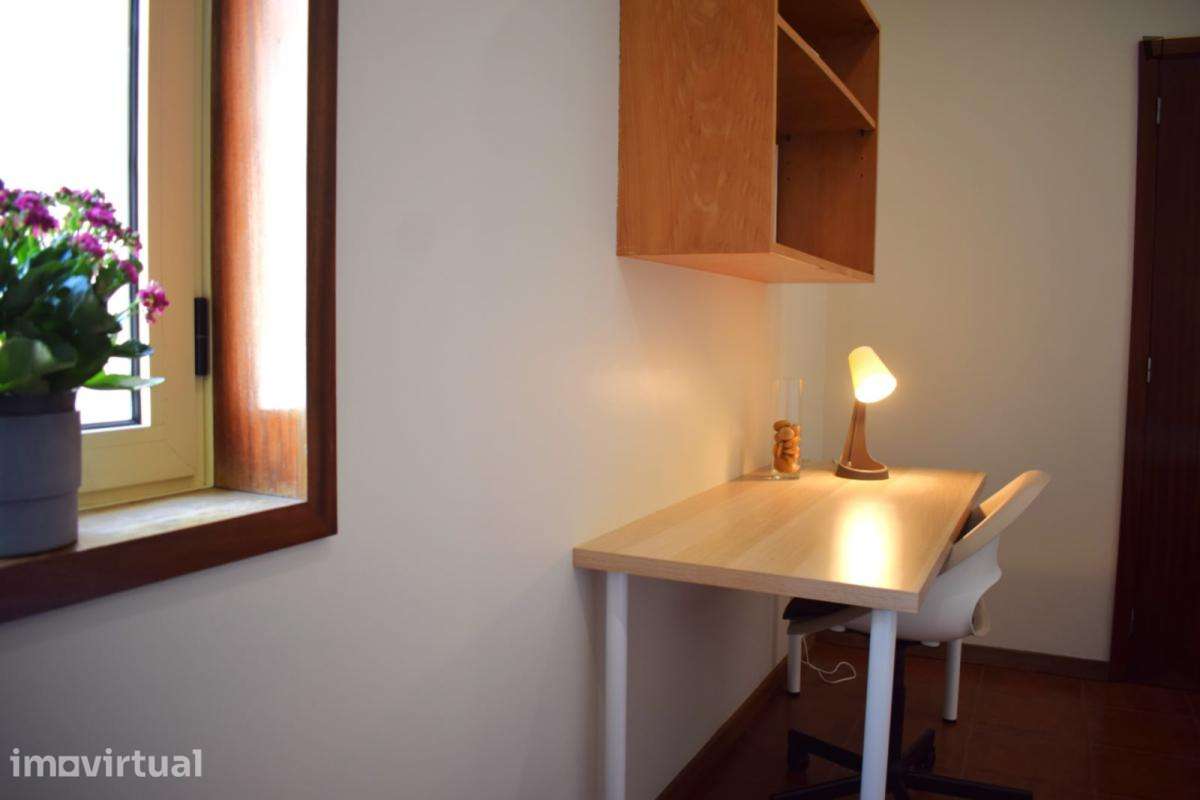 Quarto - localizado em Paranhos Porto - Grande imagem: 5/15