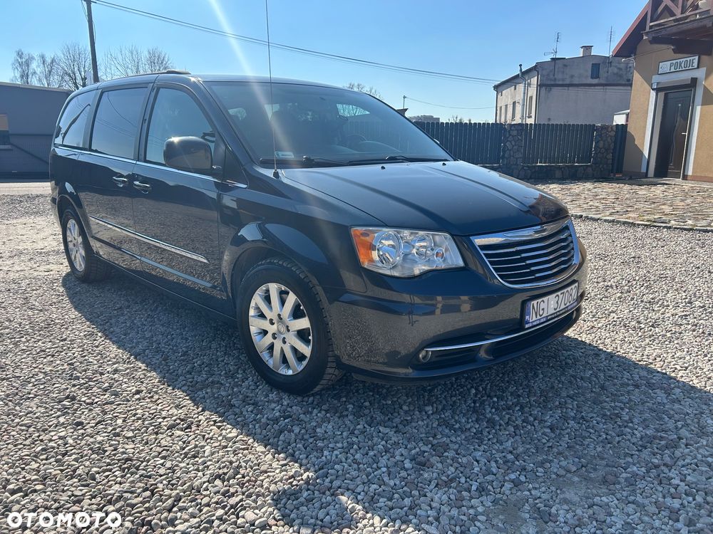 Chrysler Town & Country 3.6 Touring - 2