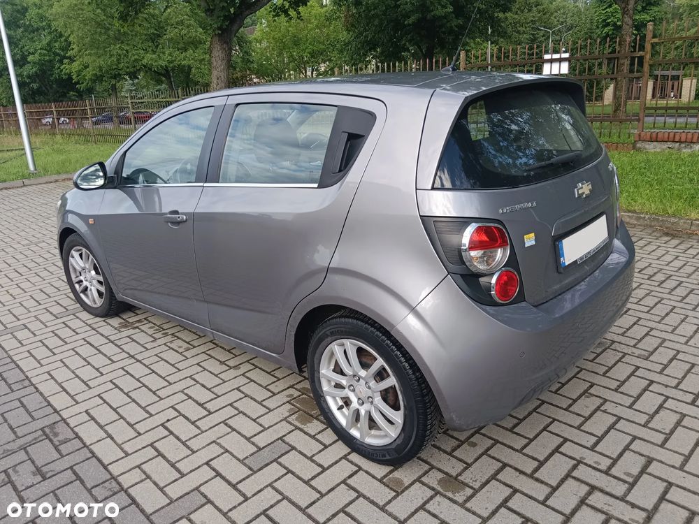Chevrolet Aveo 1.6 LTZ - 3