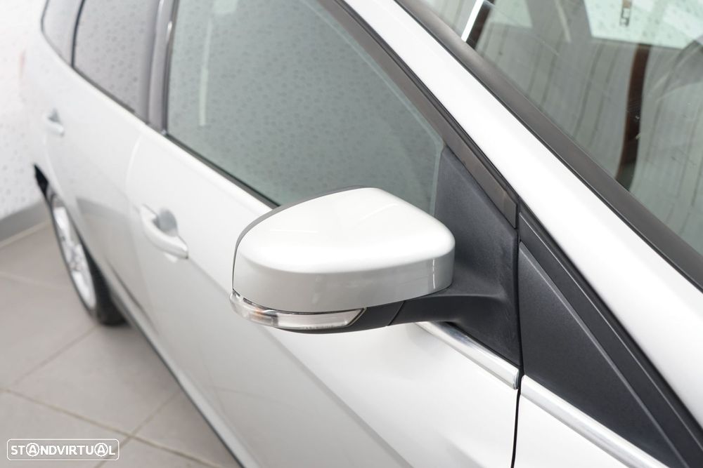 Ford Focus SW 1.0 EcoBoost Business - 11