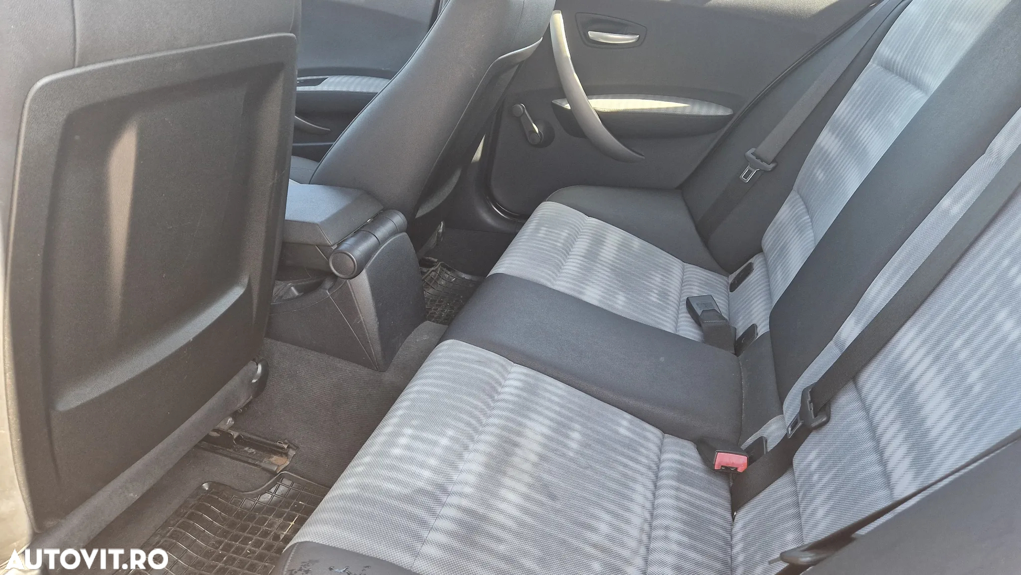 BMW Seria 1 118d - 7
