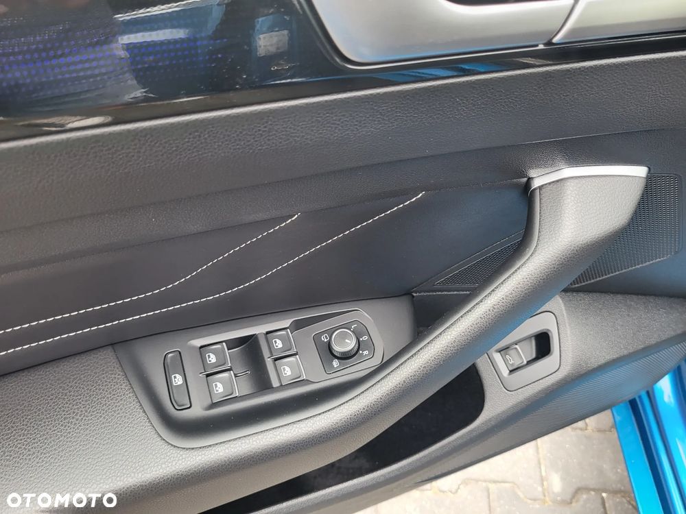 Volkswagen Arteon 2.0 TDI 4Motion Elegance DSG - 19
