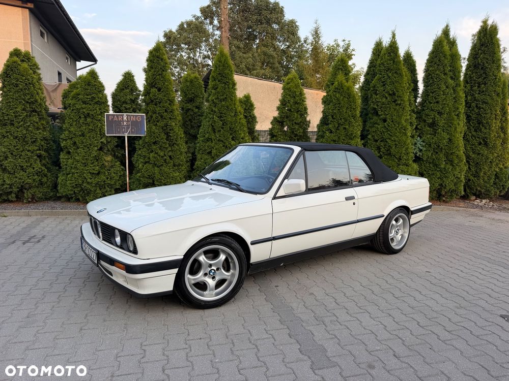 BMW Seria 3 320i - 12