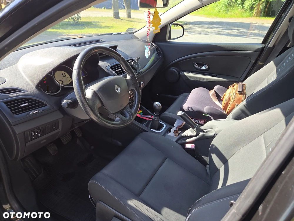 Renault Megane 1.5 dCi Confort Authentique - 16