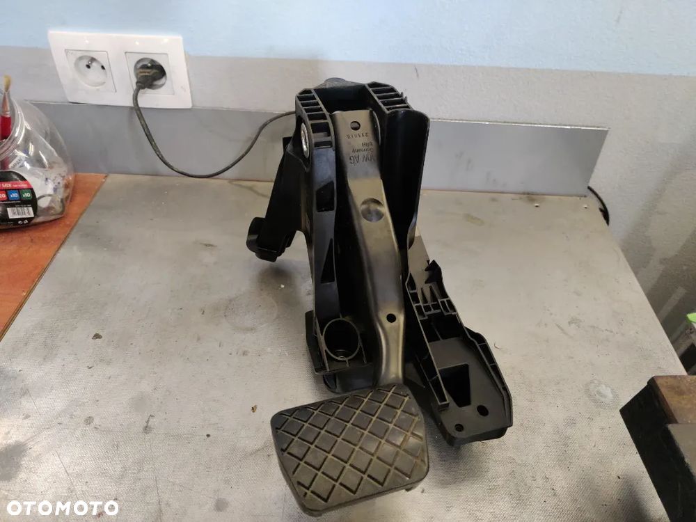 Pedał hamulca DSG VW Tiguan 2 T-roc Skoda Karoq Kodiaq Audi Q2 Q3 5Q1723058BP - 2