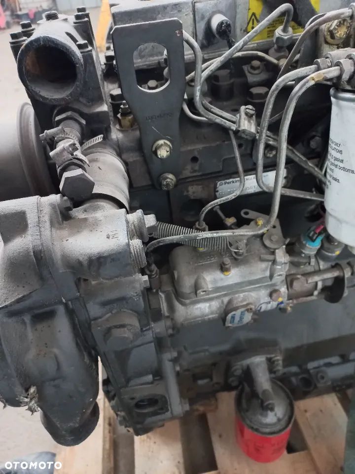 Silnik Perkins blok,głowica,korbowód 3711K00A-7 Y6 wał turbo,koła rozrzadu H 2,3,4,5,6,CE80035 Kompletny,Massey Wał,Blok,Pompa,Wtryski,Tłok,Korbowód,Głowica 1004-4,1004-4.T,1006-6,części do wózka widłowego,skrzynia biegów ,balast,maszt,rozdzielacz,koła,most, - 2