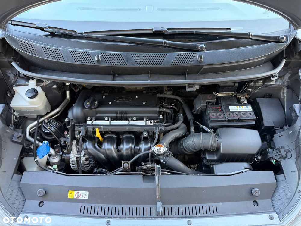 Hyundai ix20 1.4 blue Comfort - 10