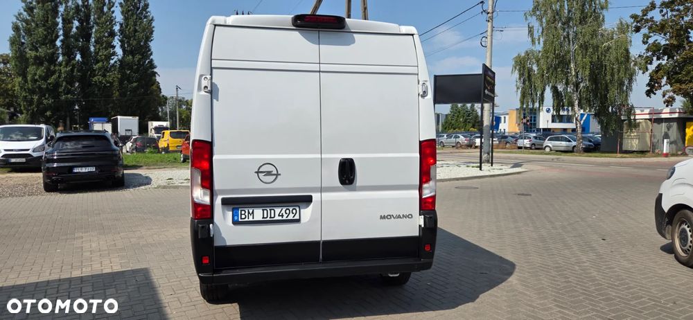 Opel Movano - 12