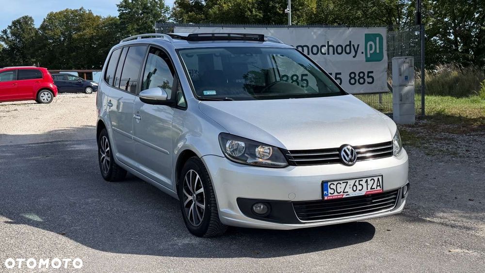 Volkswagen Touran 1.6 TDI DPF BlueMotion Technology DSG Highline - 15