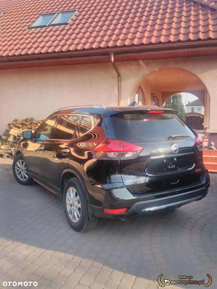 Nissan Rogue - 2