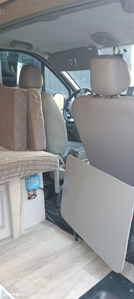 Opel Vivaro L1H2 kamper - 22