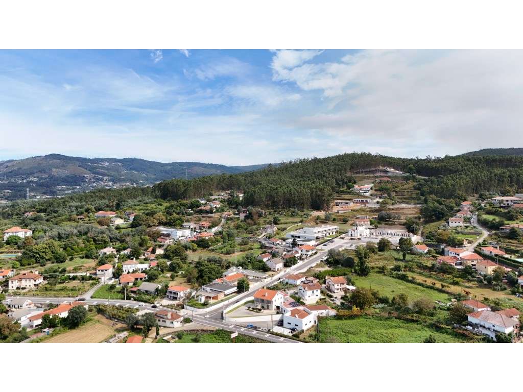 Terreno com pré-projeto para 10 moradias | Marrancos, Vila Verde - Grande imagem: 4/18