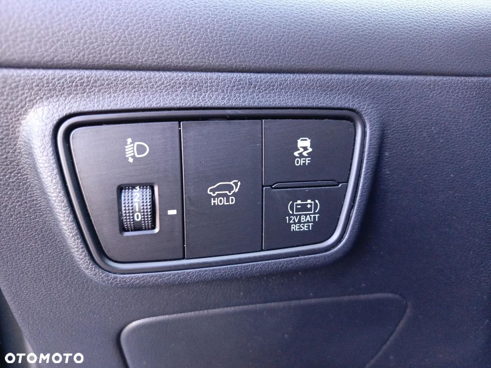 Hyundai Tucson 1.6 T-GDi HEV Executive 2WD - 16