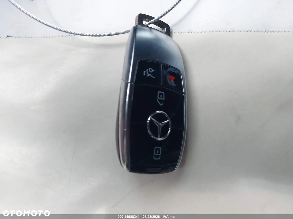 Mercedes-Benz Klasa E 300 9G-TRONIC AMG Line - 15