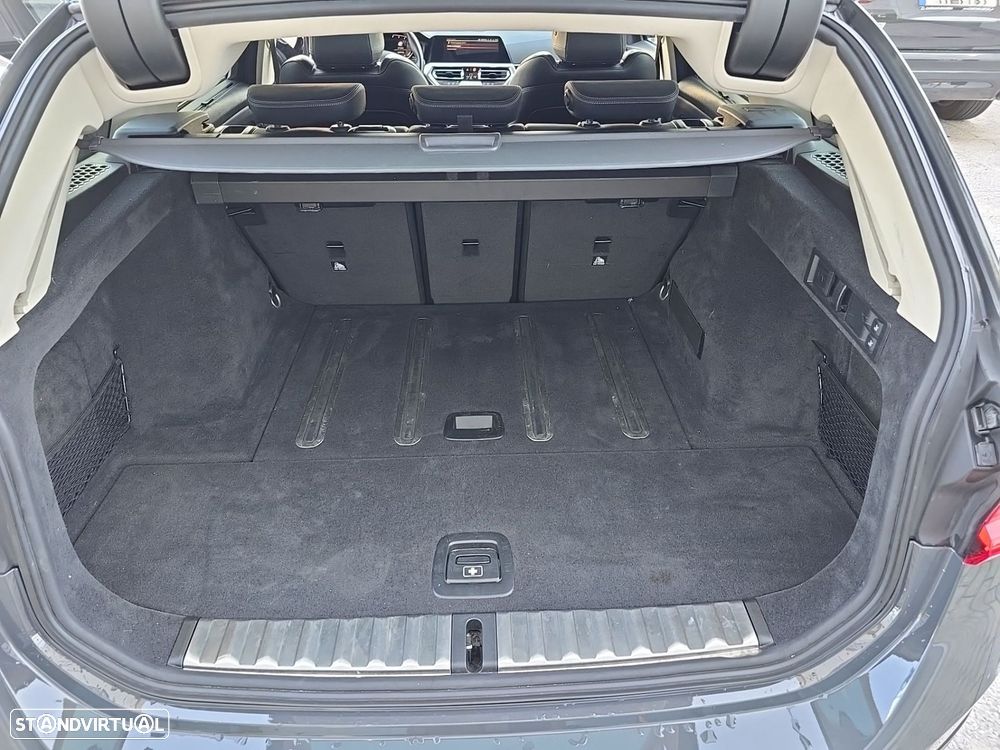 BMW 320 d Touring Line Sport Auto - 22