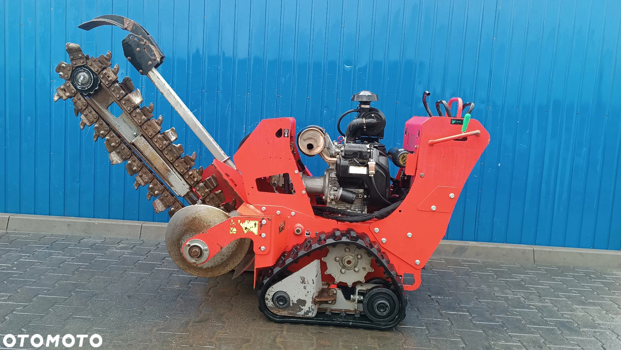 Ditch Witch C 24x - 9