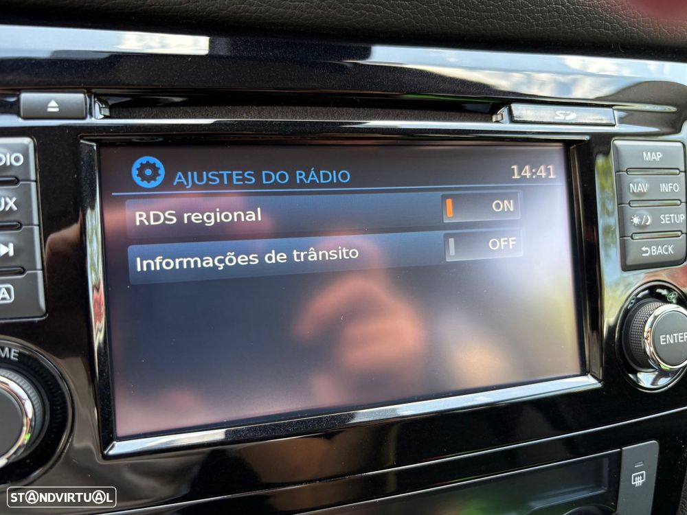 Nissan Qashqai 1.2 DIG-T N-Connecta RS+PS 18 - 34