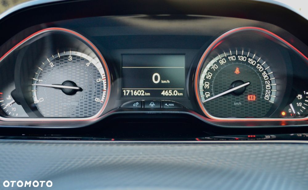 Peugeot 2008 BlueHDi FAP 120 STOP & START GT-Line Edition - 8