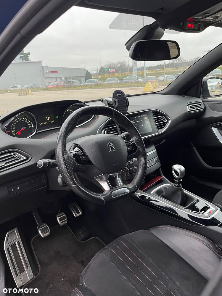 Peugeot 308 1.2 PureTech Active S&S - 12