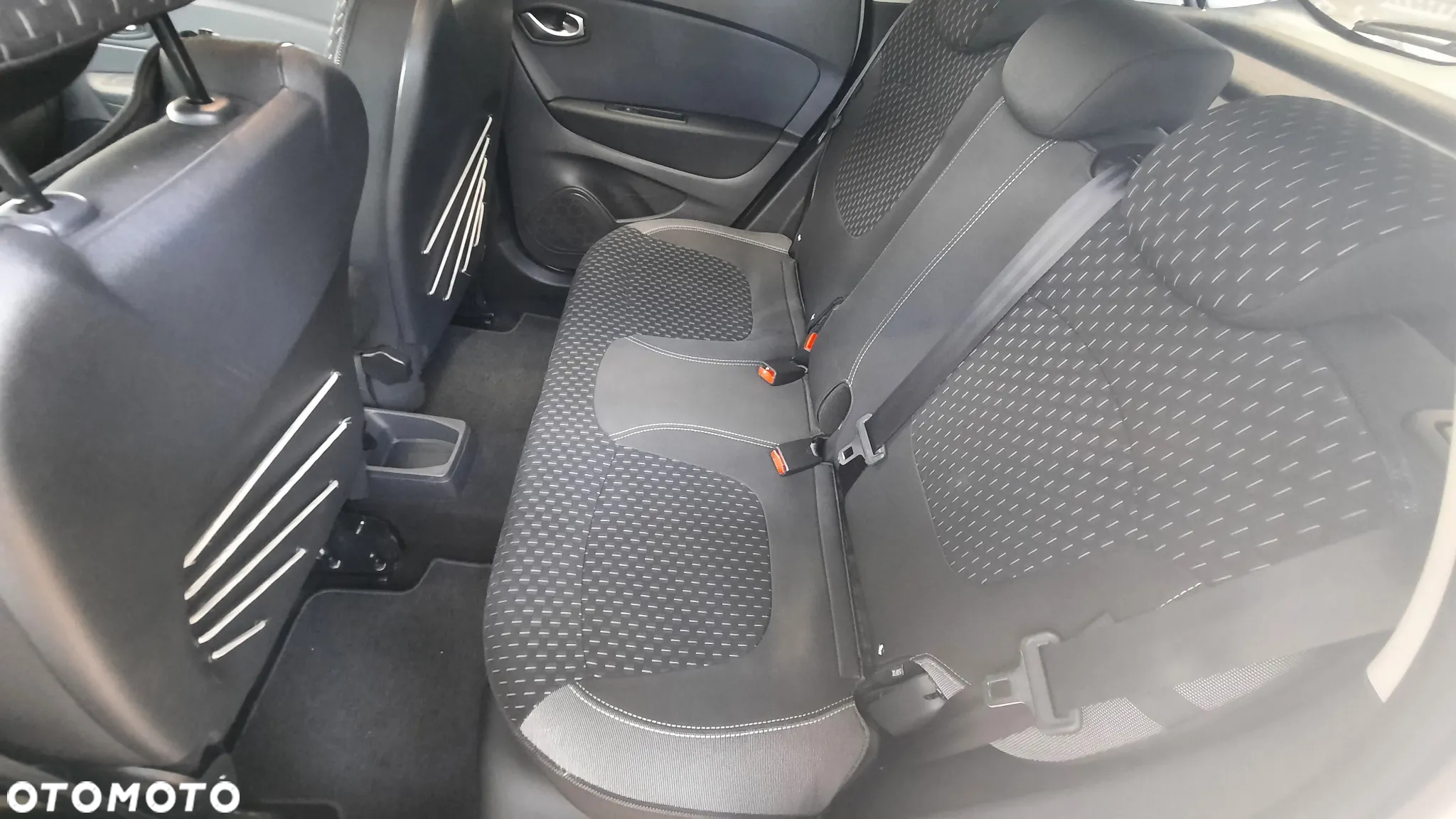 Renault Captur 1.3 Energy TCe S-Edition - 14