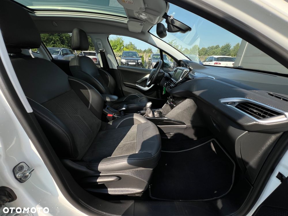 Peugeot 2008 PureTech 110 Stop&Start Crossway - 20