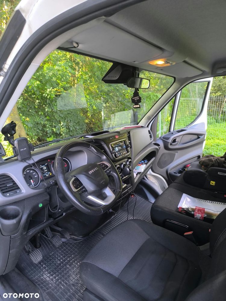Iveco 50C/MR - 17