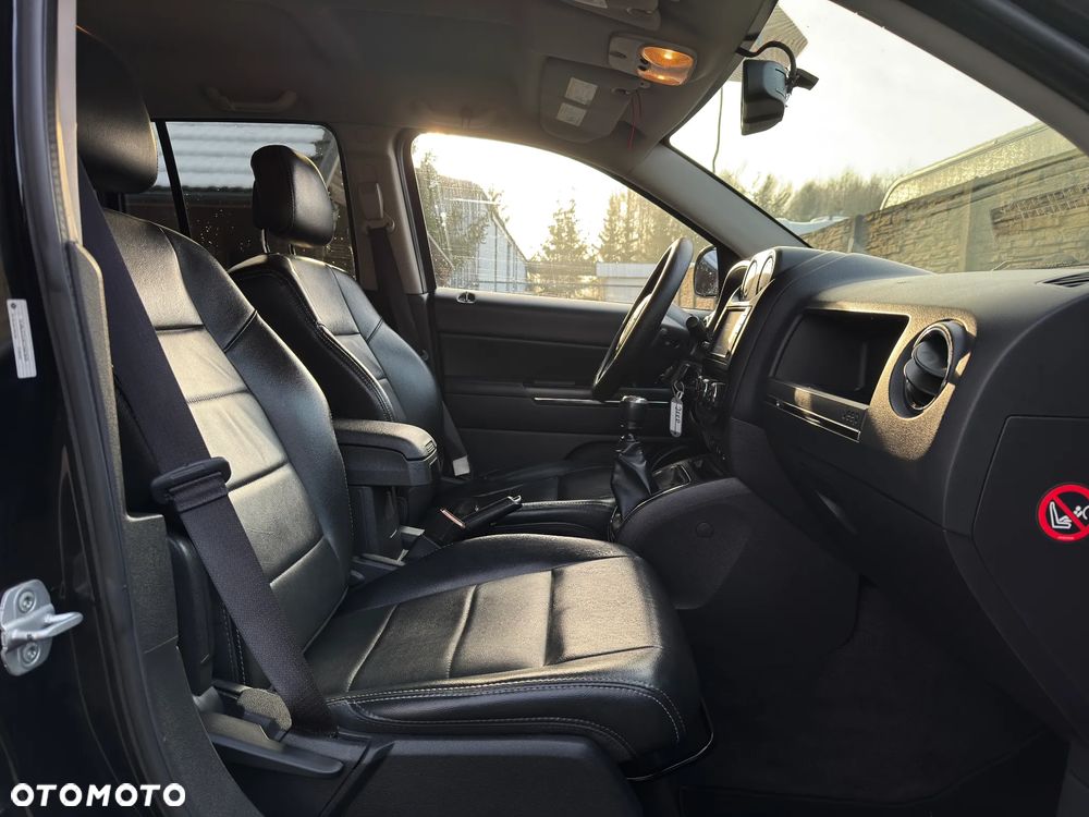 Jeep Compass 2.2 CRD 4x4 Limited - 17