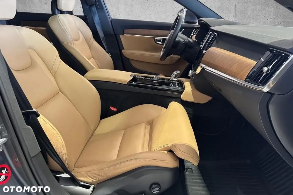 Volvo V90 T8 Twin Engine AWD Inscription - 22