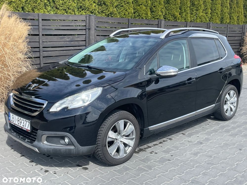 Peugeot 2008 1.2 Pure Tech Style EU6 - 1