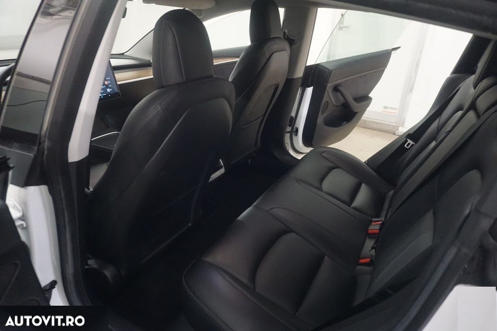 Tesla Model 3 Langstreckenbatterie Allradantrieb Dual Motor - 6