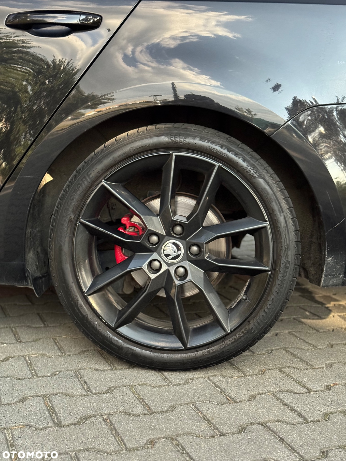 Skoda Octavia Combi 2.0 TDI RS - 26