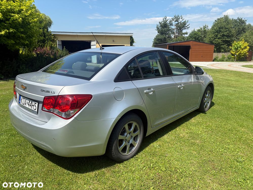 Chevrolet Cruze 2.0 VDCi LS - 2