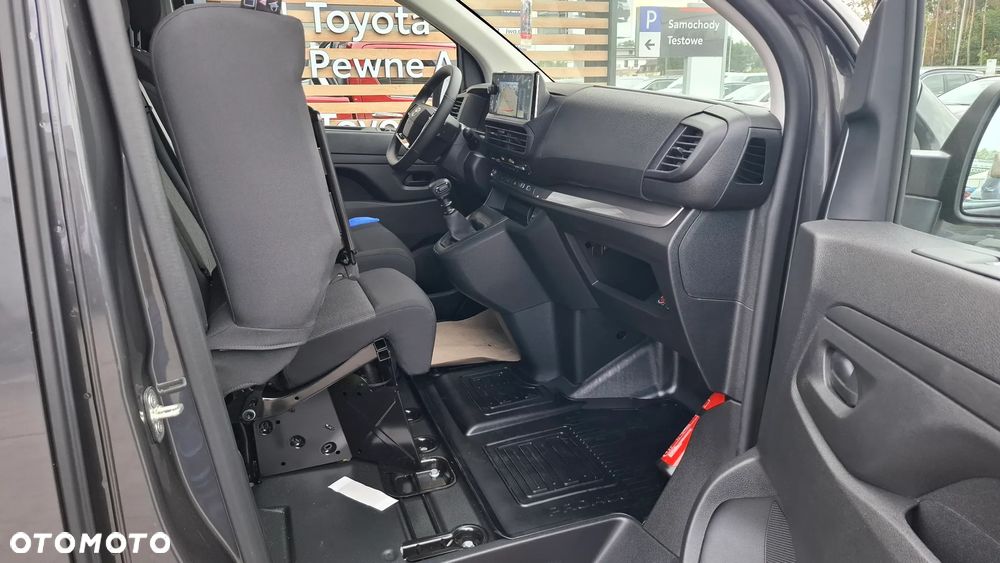 Toyota PROACE - 16