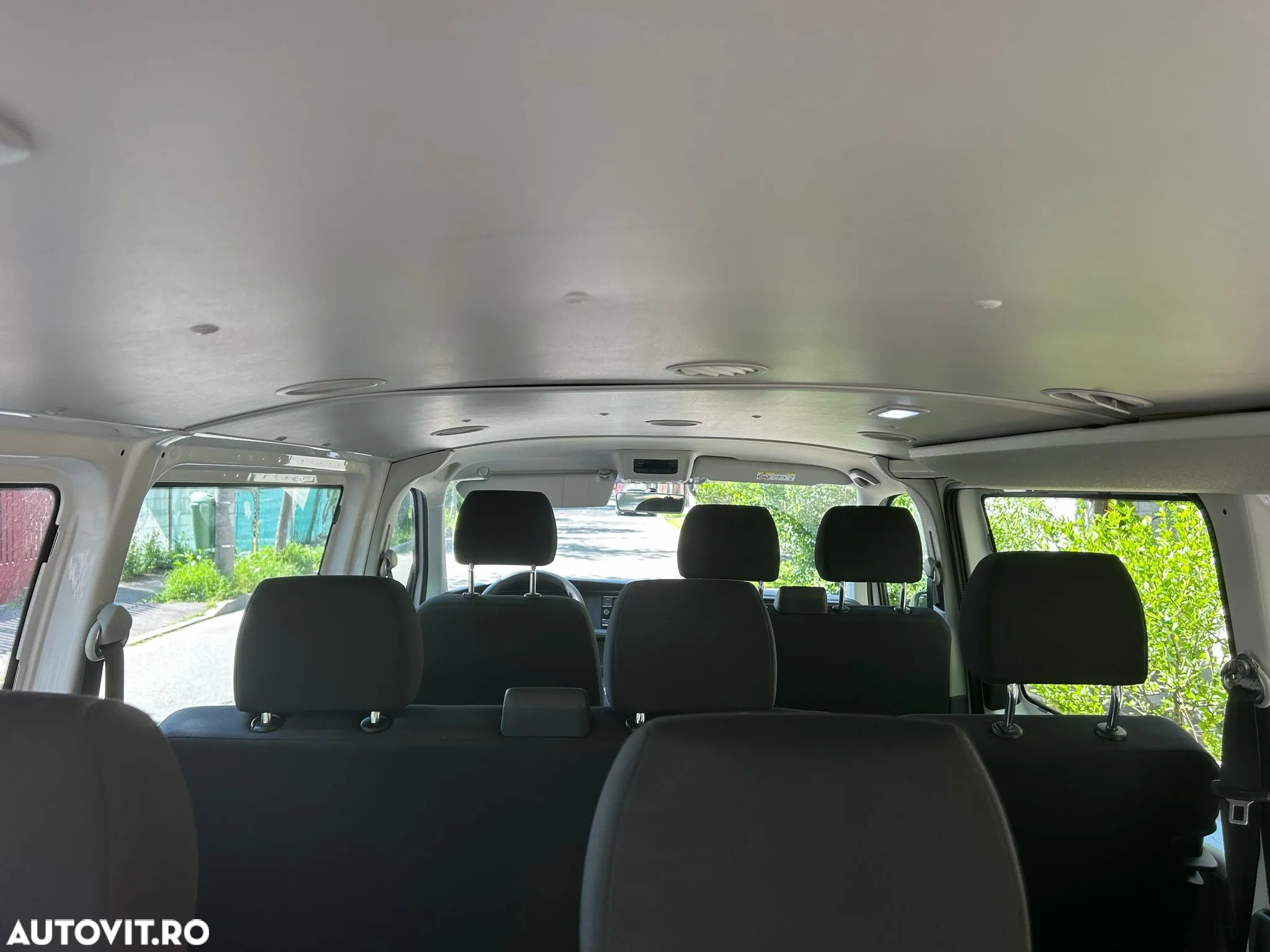 Volkswagen Transporter Sasiu CD T6.1 2.0 TDI 81 kW LR - 17