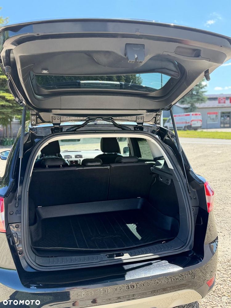 Ford Kuga 2.0 TDCi 2x4 Titanium - 18
