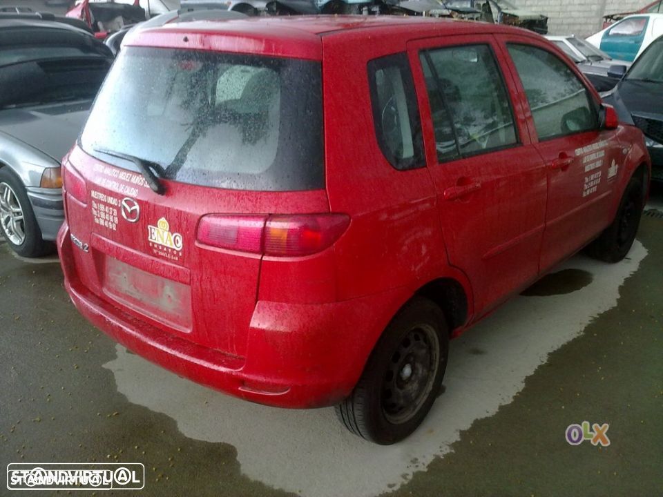 Traseira / Frente /Interior Mazda 2 2005 - 1