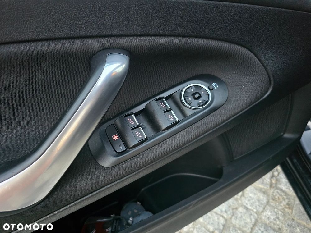 Ford Mondeo - 27