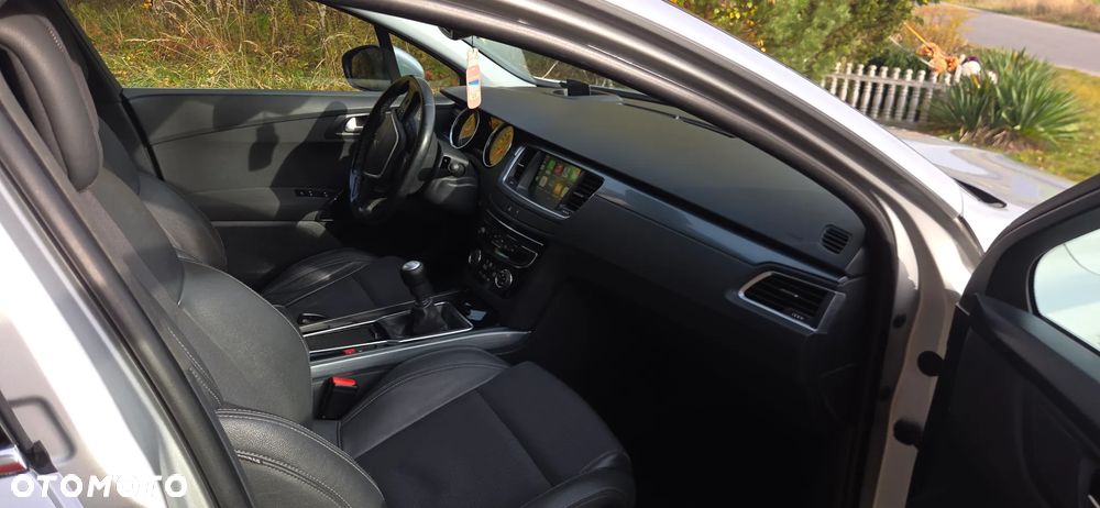 Peugeot 508 - 8