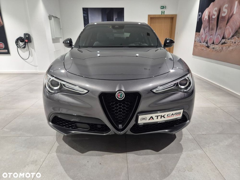 Alfa Romeo Stelvio 2.0 Turbo Veloce Q4 - 2