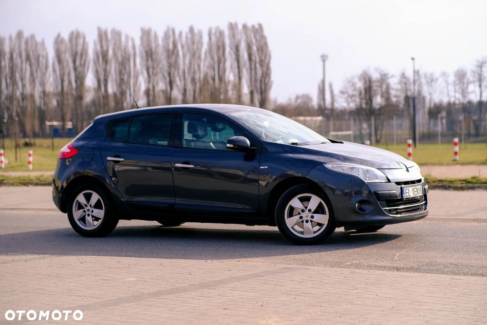 Renault Megane 1.9 dCi Bose Edition - 3