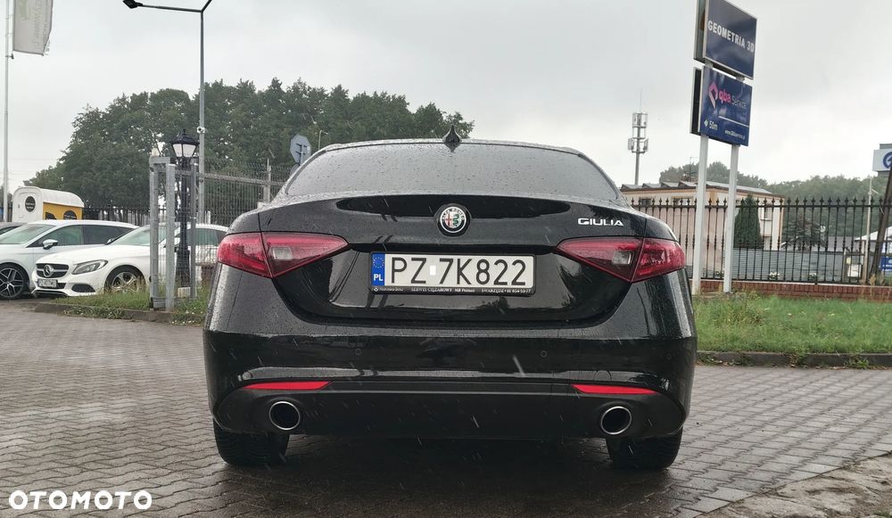 Alfa Romeo Giulia 2.0 Turbo Business - 7