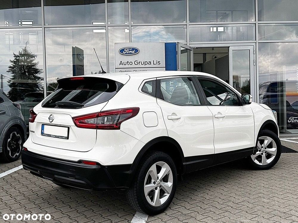 Nissan Qashqai 1.2 DIG-T N-Connecta - 6