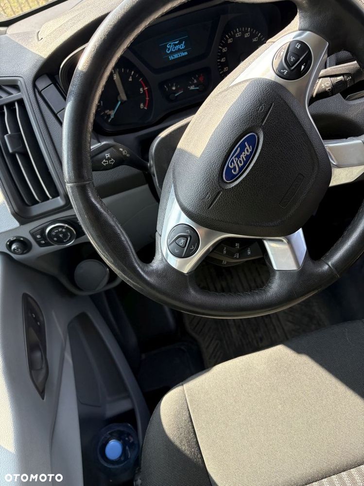 Ford TRANSIT - 9