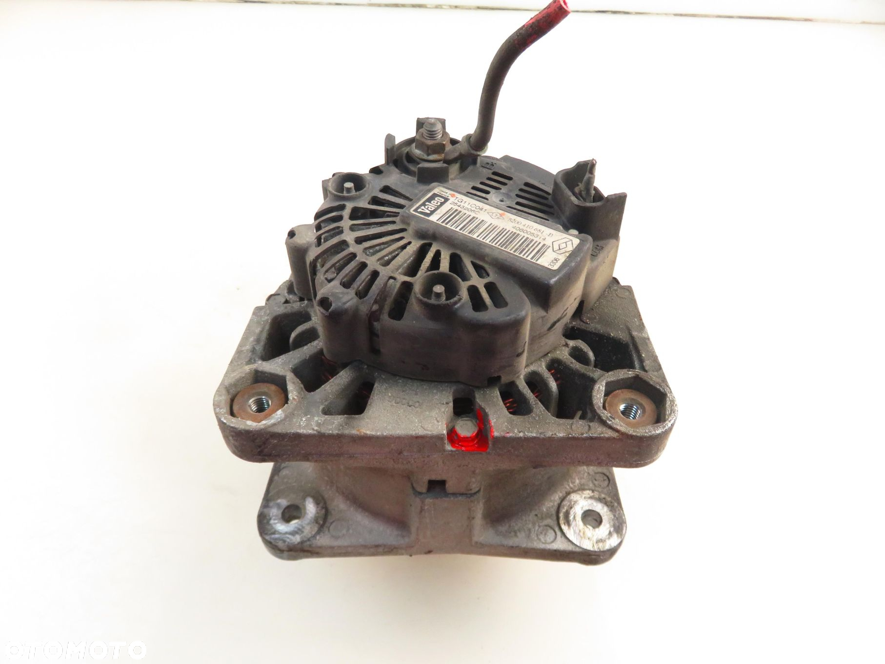 ALTERNATOR RENAULT CLIO II 1.5 dCi 65 - K9K 704 TG11C041 - 4